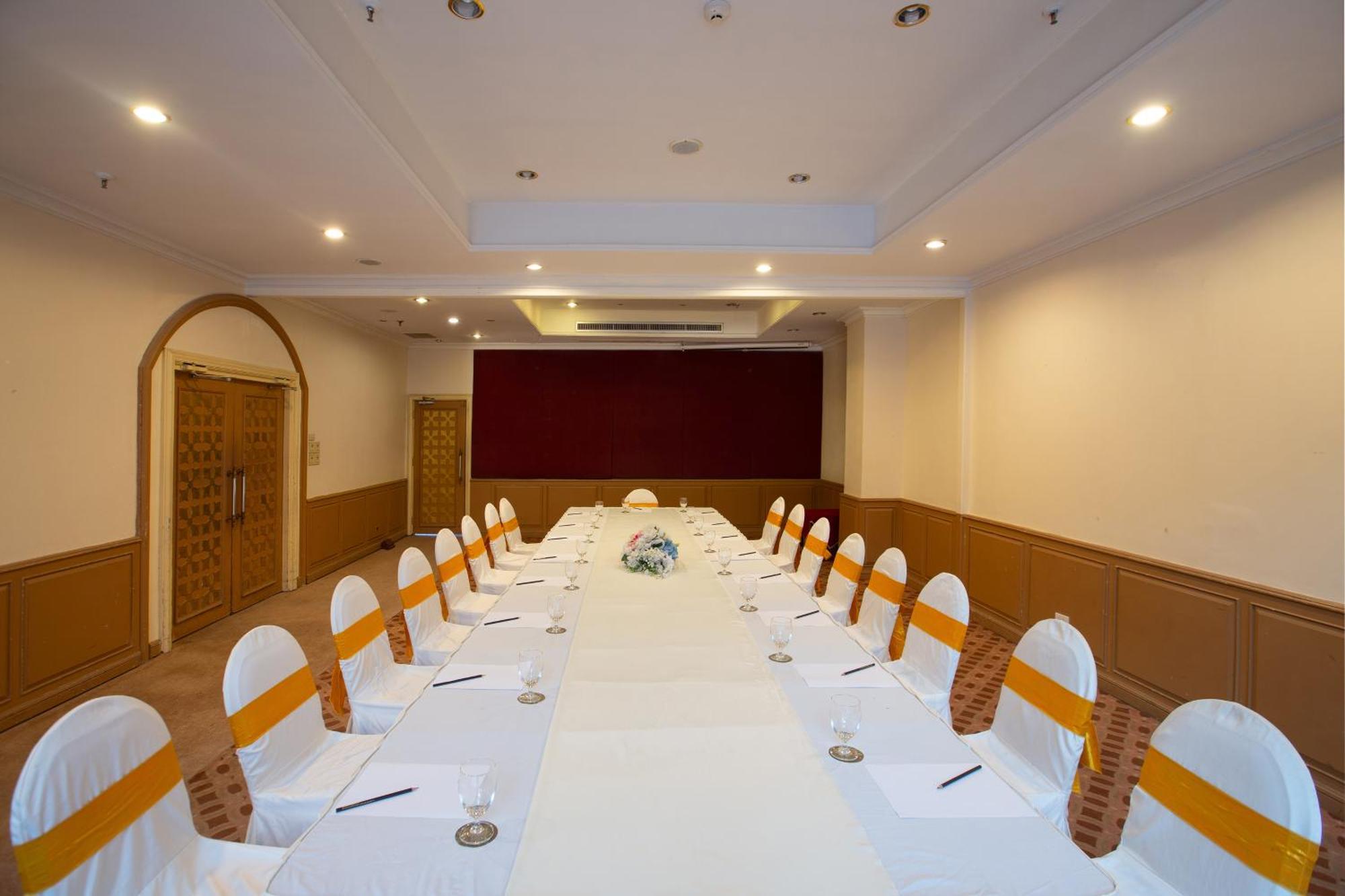 The Imperial Narathiwat Hotel Exterior photo
